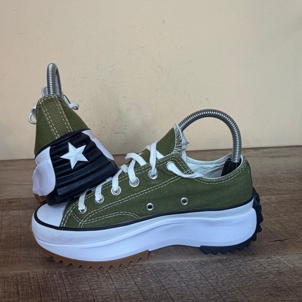 Converse Run Star Hike Low Dark Moss size 7.5 platform shoes